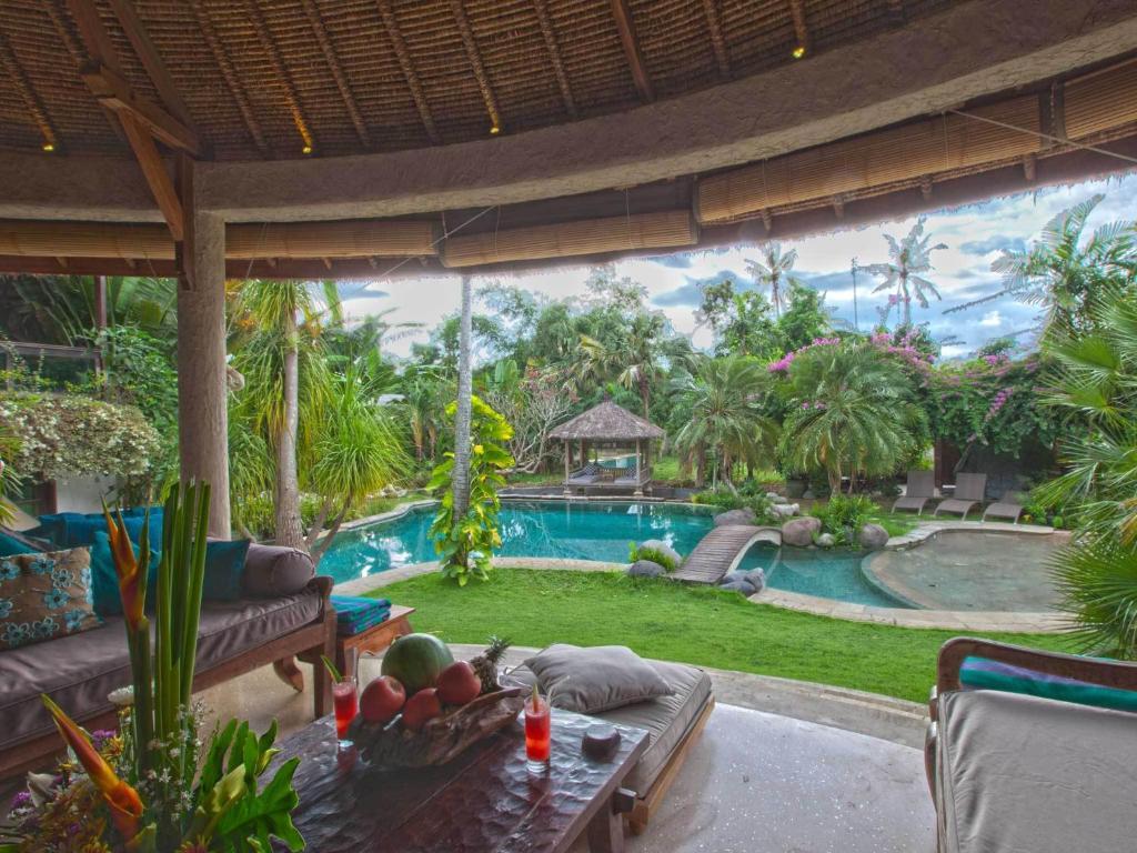 Taman Wana Seminyak Luxury Villas חדר תמונה