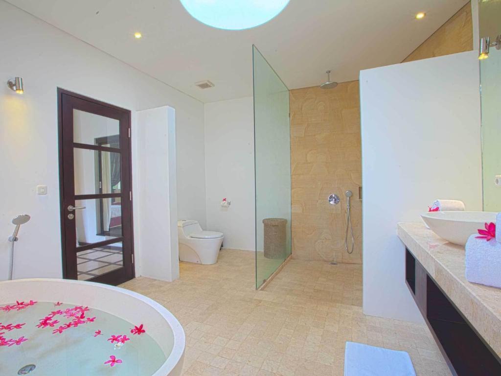 Taman Wana Seminyak Luxury Villas חדר תמונה